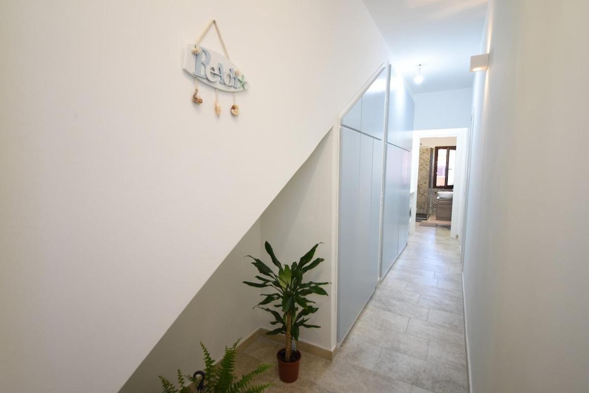 Hiram House Apartment ลามัดดาเลนา ภายนอก รูปภาพ